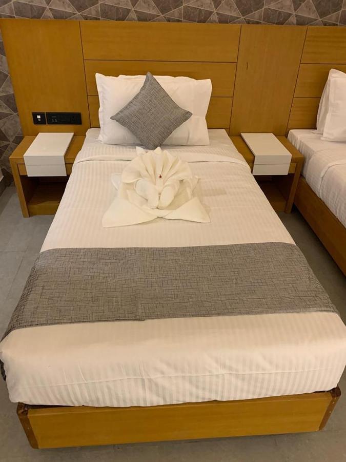 Mothimahal Residency Thrissur Hotel Exterior foto